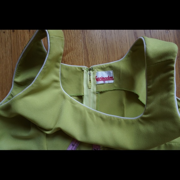 90s Vintage Green Mod Mini Dress with Pockets - Picture 4 of 6